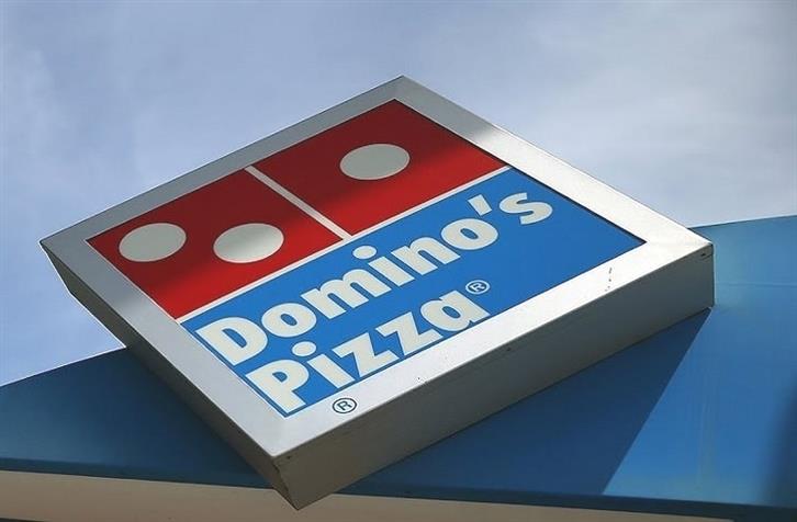 Dominos Pizza pirate 1 million de donnees de cartes de credit Qeatzxc 1 1