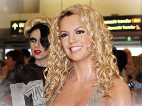 Les deux assistants de longue date de Britney Spears demissionnentuLHalC 3