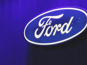 GM intente un proces a Ford pour avoir utilise le terme BlueCruise lOnsW 1 3