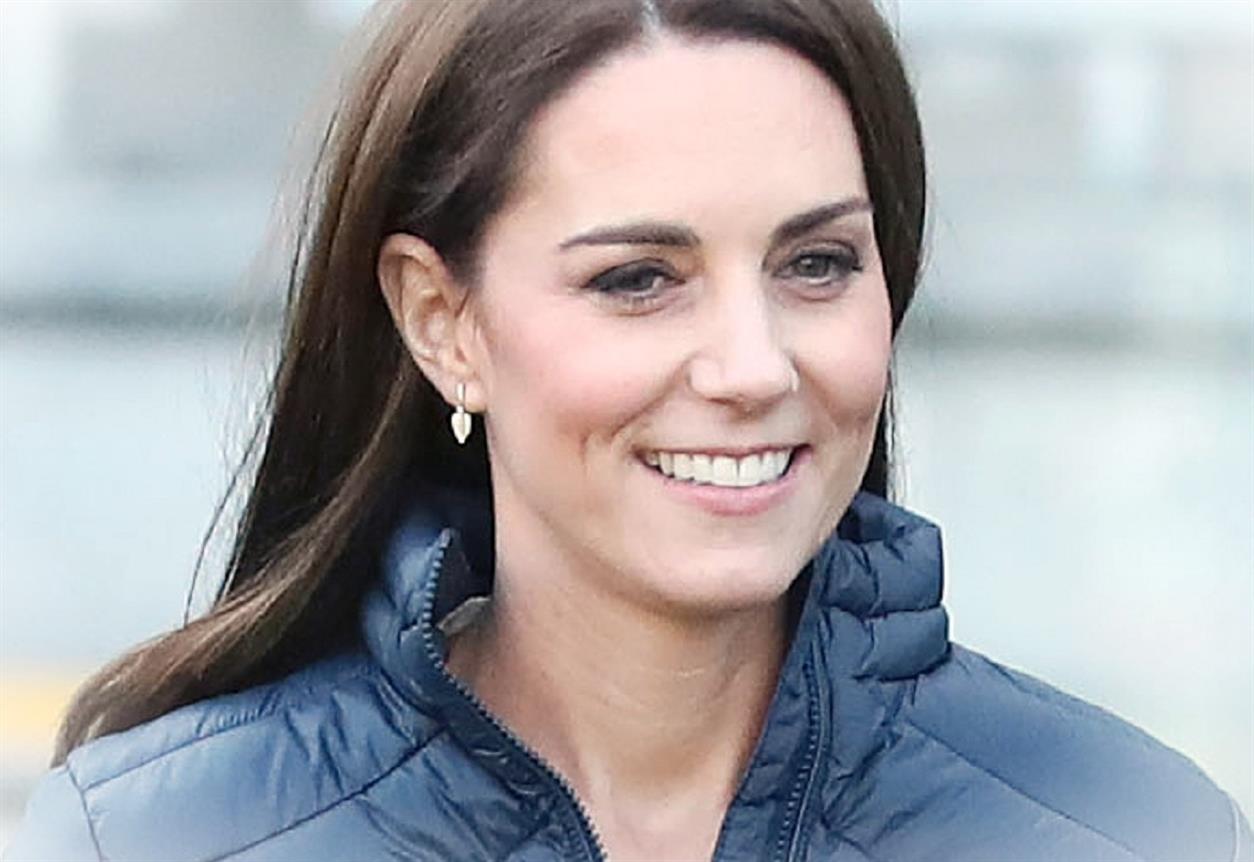 Le visage de Kate Middleton contrarie et degoute apres avoir 1