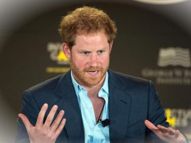 Le prince Harry pourrait entretenir une relation solide avec la reinee7DZU 3