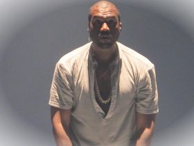 Kanye West perdrait son statut de milliardaire apres la fin dug8FusRkRn 3