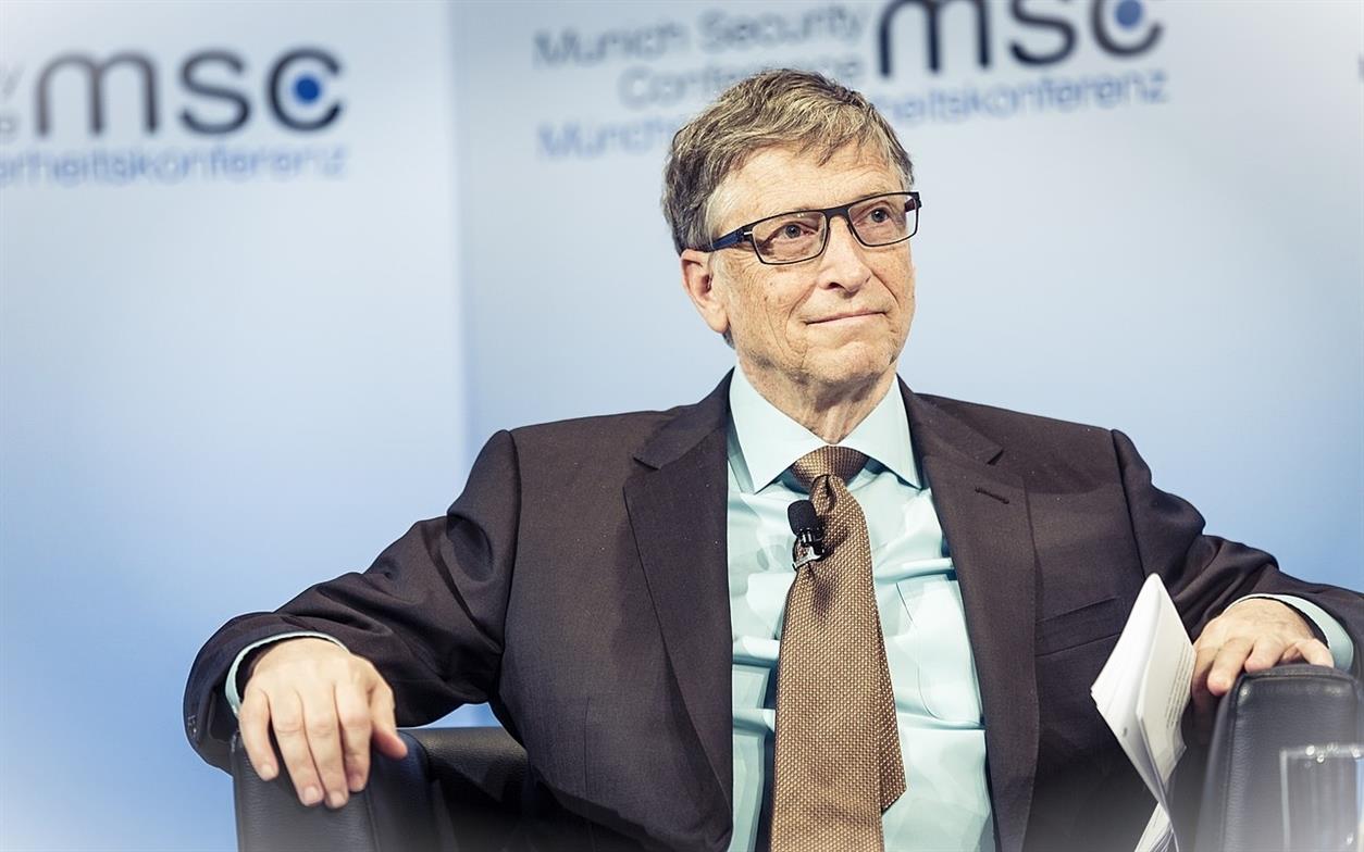 Bill Gates Reportedly Dating Oracle CoCEOs Widow Paula Hurd 1