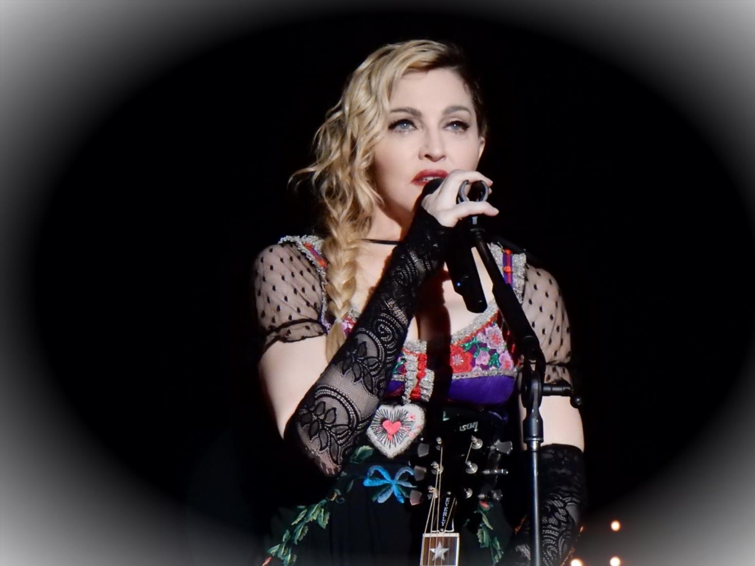 Debi Mazar Backs Beautiful Madonna Amidst Online CriticismTkmMr9g 1