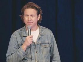 Pete Holmes Je ne suis pas pour tout le monde revue Journey hilarant IW5opml 1 3